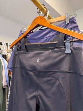 lululemon athletica Black Performance Leggings with Navy Waistband